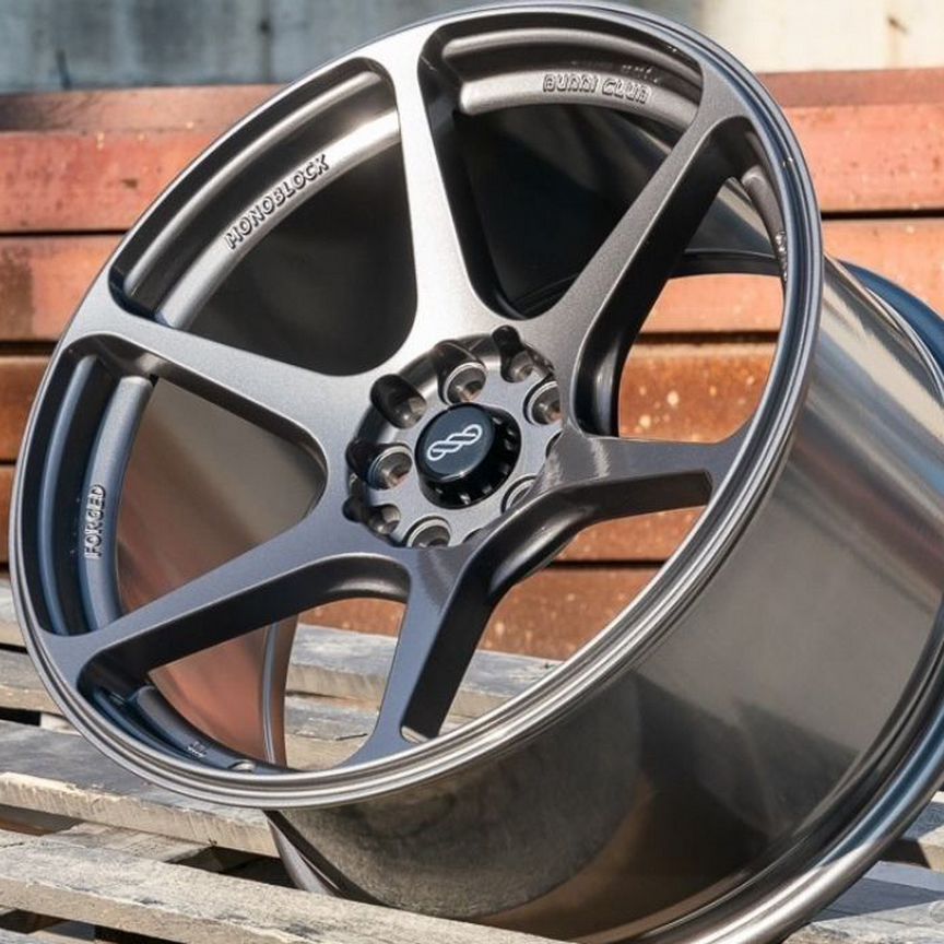 Литые диски Buddy Club P-1 9×R17 5×114.3