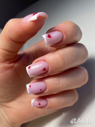 Маникюр на дому