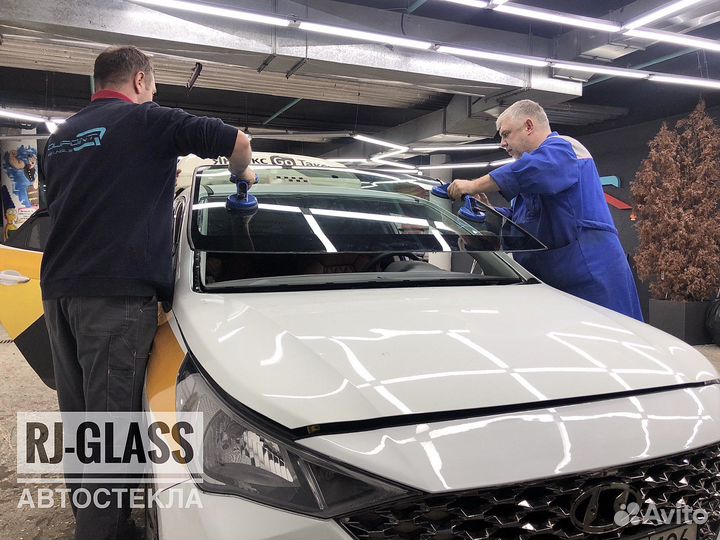 Лобовое стекло Hyundai Solaris