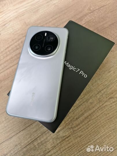 HONOR Magic 7 Pro, 12/256 ГБ