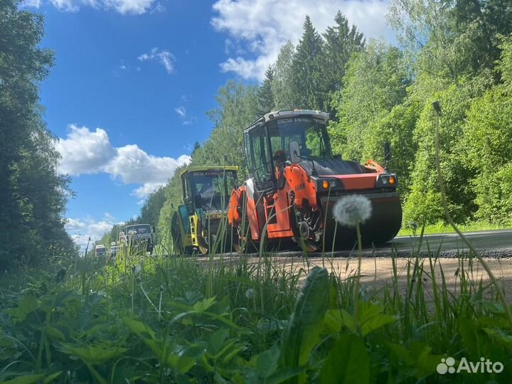 Машинист асфальтного катка