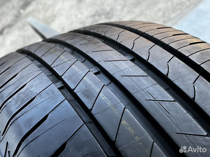 Bridgestone Alenza 001 235/50 R21