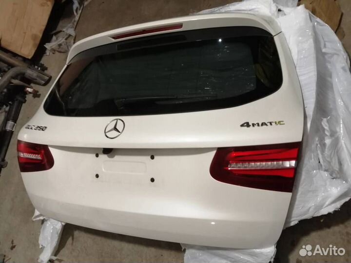 Крышка (дверь) багажника Mercedes-Benz GLC-Класс
