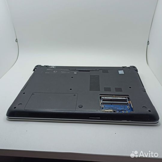 T) На запчасти Sony SVF152A29V