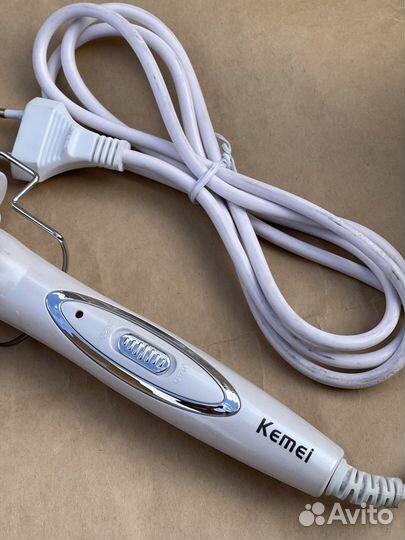 Плойка тройная Kemei (новая)