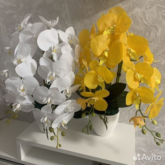 Орхидея белая, голубая, желтая (искусственная)