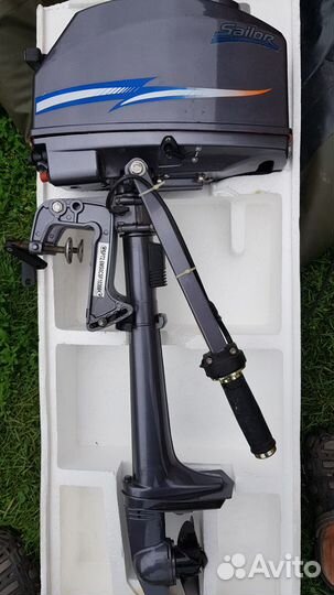 Подвесной лодочный мотор 2.6 л с 