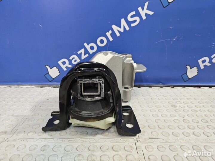 Опора двигателя Renault Duster 2010-2020