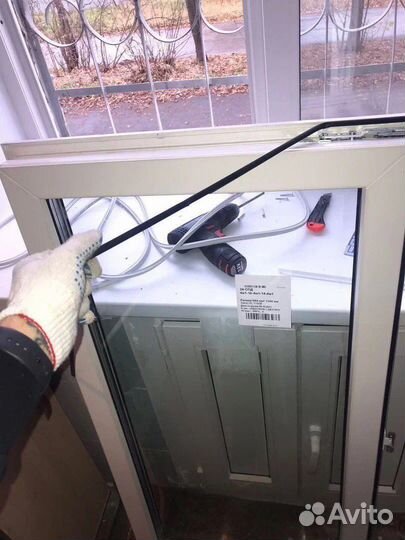 Регулировка пластиковых окон, ремонт окон