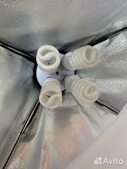 Осветительный прибор с софтбоксом