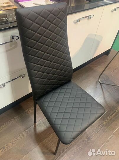 Стулья для кафе и ресторанов