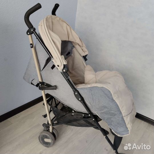 Прогулочная коляска трость