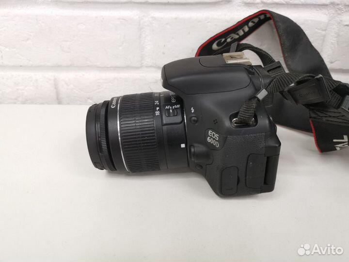 Фотоаппарат зеркальный Canon EOS 600 D