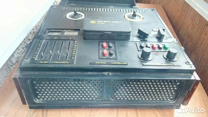 Магнитофон Комета 212-1, катушечный