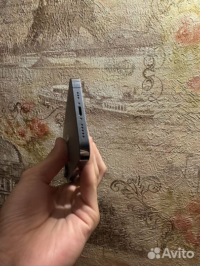 Телефон iPhone 13 pro 128 gb