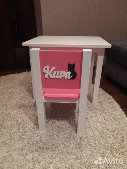 Детские столы и стульчики с именем ребенка