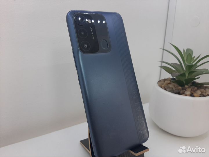 TECNO Spark 8C, 4/64 ГБ