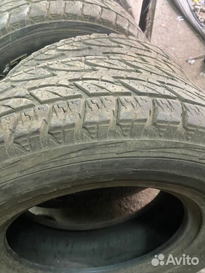 Bridgestone Dueler A/T 245/70 R16