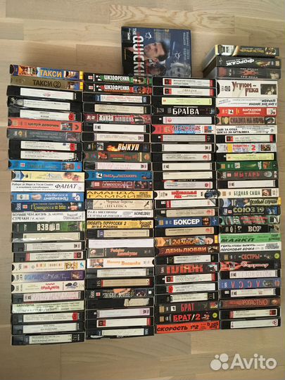 Видеокассеты