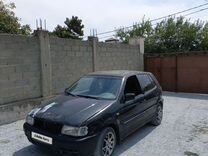 Volkswagen Polo 1.0 MT, 1999, 200 000 км, с пробегом, цена 180 000 руб.