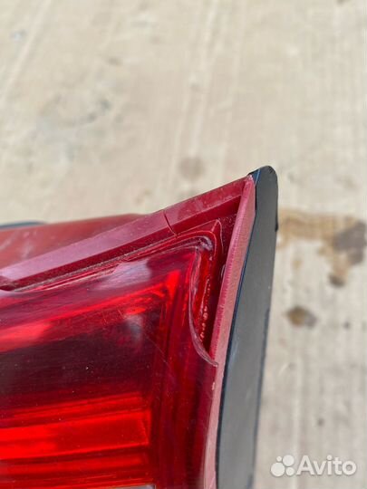 Фонарь задний правый Kia Sportage 3 дефект