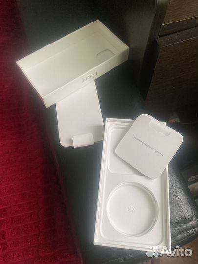 Коробка айфон 13 +картхолдер