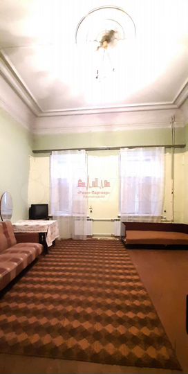 Комната 26 м² в 5-к., 2/3 эт.