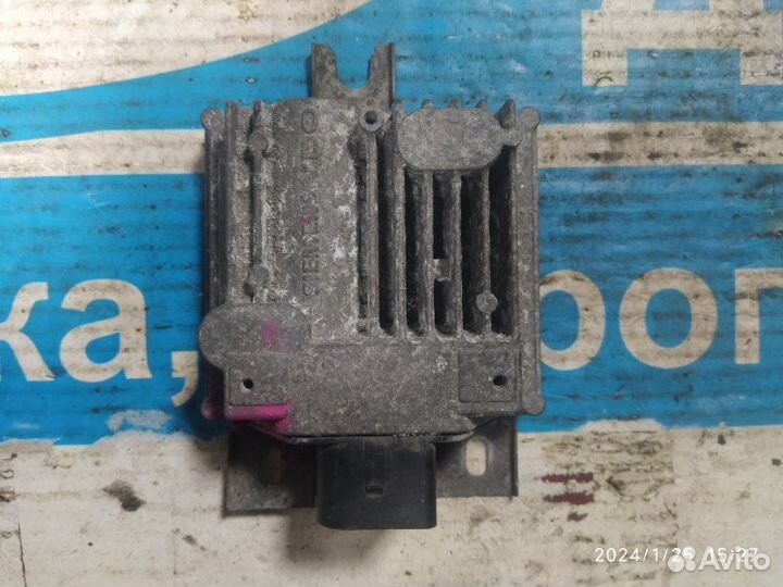 Блок управления парктроником VW Touareg 7P 10-18