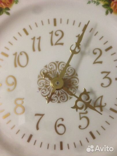 Часы Royal Albert