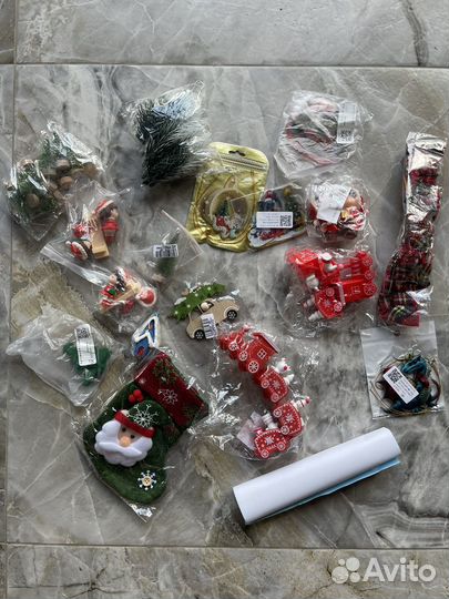 Елочные игрушки