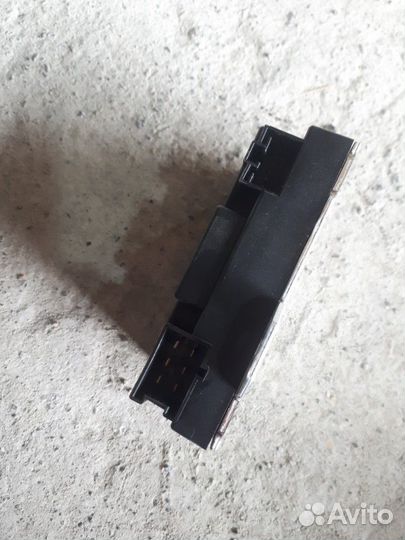 Блок управления бензонасоса мерседес мл166,гл166