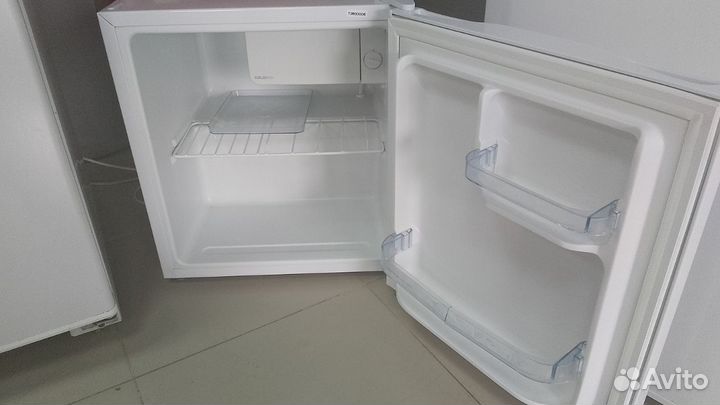 Холодильник маленький