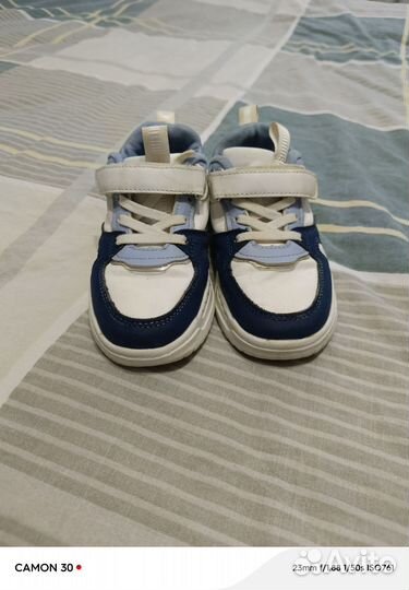 Кроссовки детские