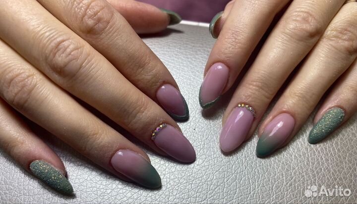 Наращивание ногтей