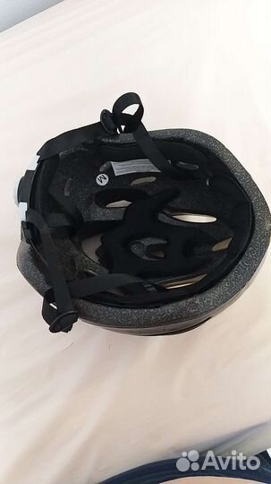 Велошлем взрослый