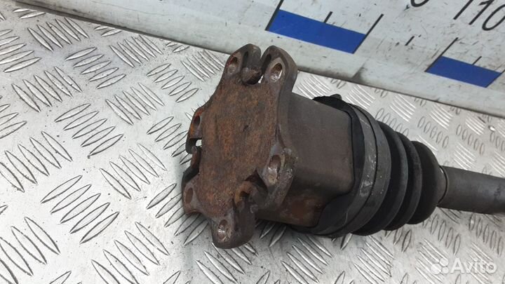 Полуось передняя левая (приводной вал, шрус) Audi