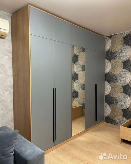 Шкаф новый распашной