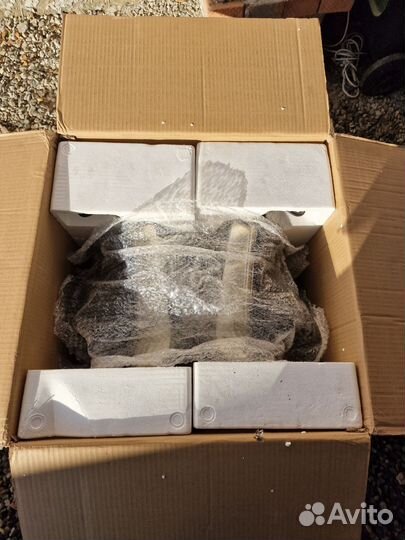 Фары Toyota Tundra 2014