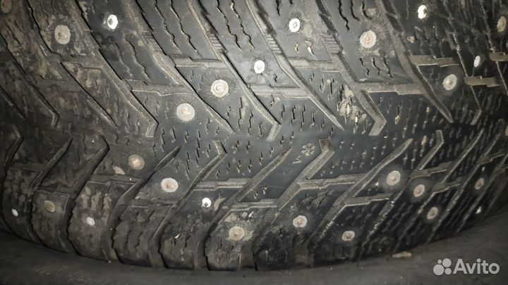 Nokian Tyres Hakkapeliitta 8 SUV 225/65 R17 102T