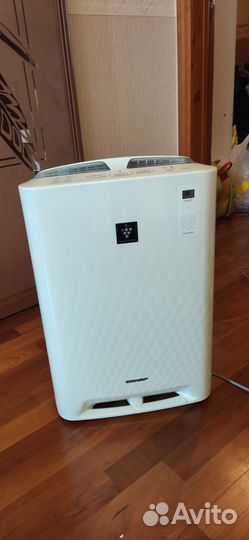 Продам Воздухоочиститель увлажнитель Sharp KC-A41R