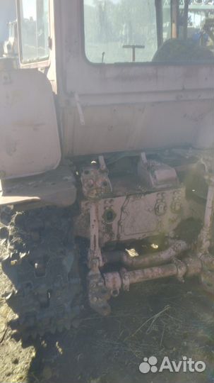 Трактор ВгТЗ ДТ-75, 1988