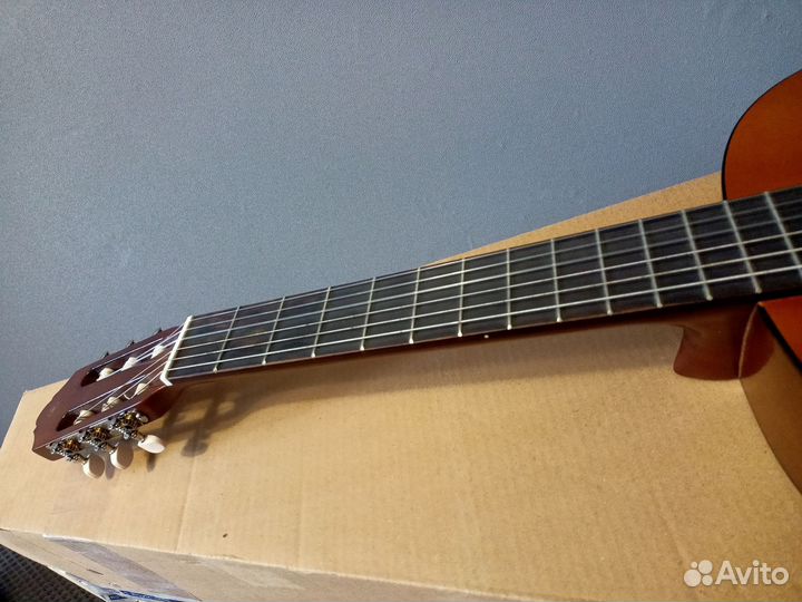 Оригинальная Классическая Yamaha c40 (Индонезия)