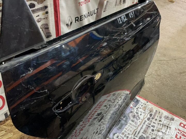 Задняя правая дверь на Hyundai Sonata 2016