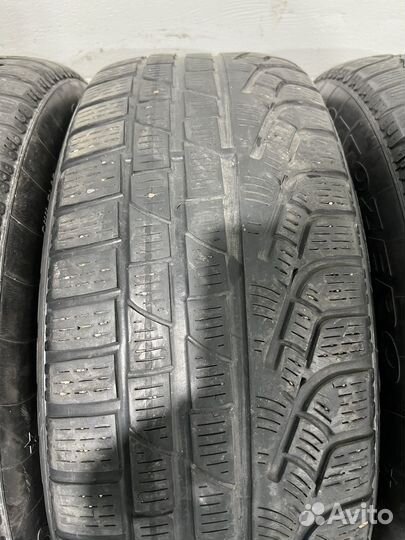Pirelli Winter Sottozero 210 Serie II 225/60 R17 99H