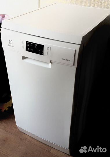 Посудомоечная машина Electrolux 45 Отдельностоящая