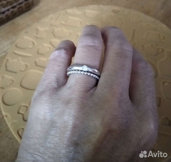 Серебряное кольцо