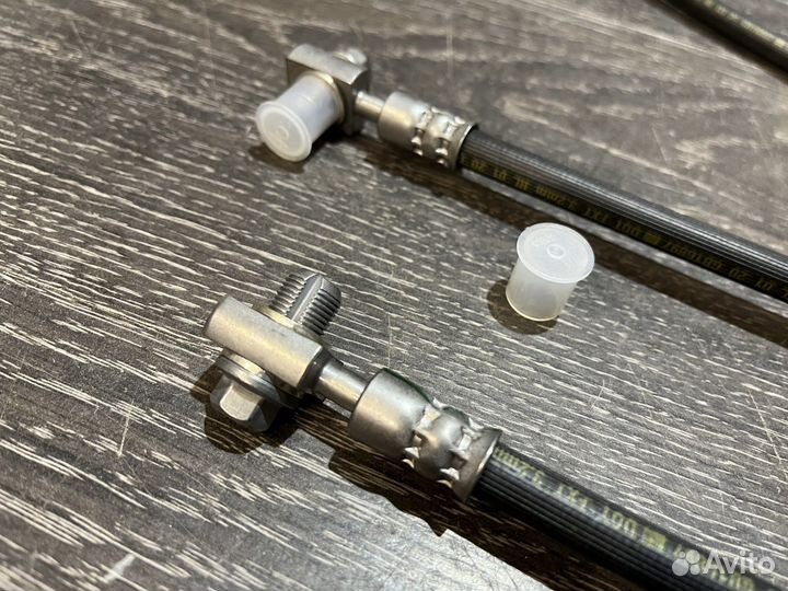 Шланги передние golf 8 R S3 tigusn R