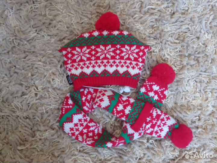 Комплект шапка, шарф для маленькой собаки