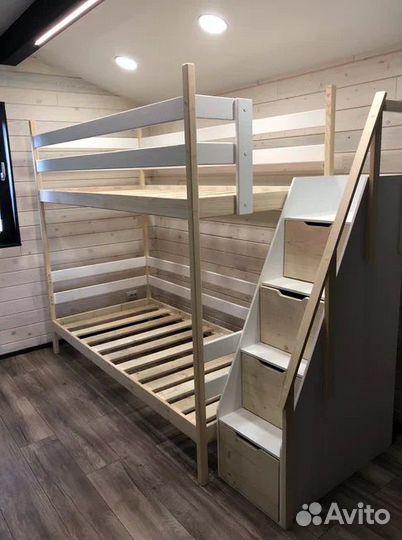 Двухъярусная кровать с лестницей комодом 180х80