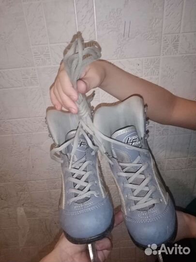 Коньки фигурные